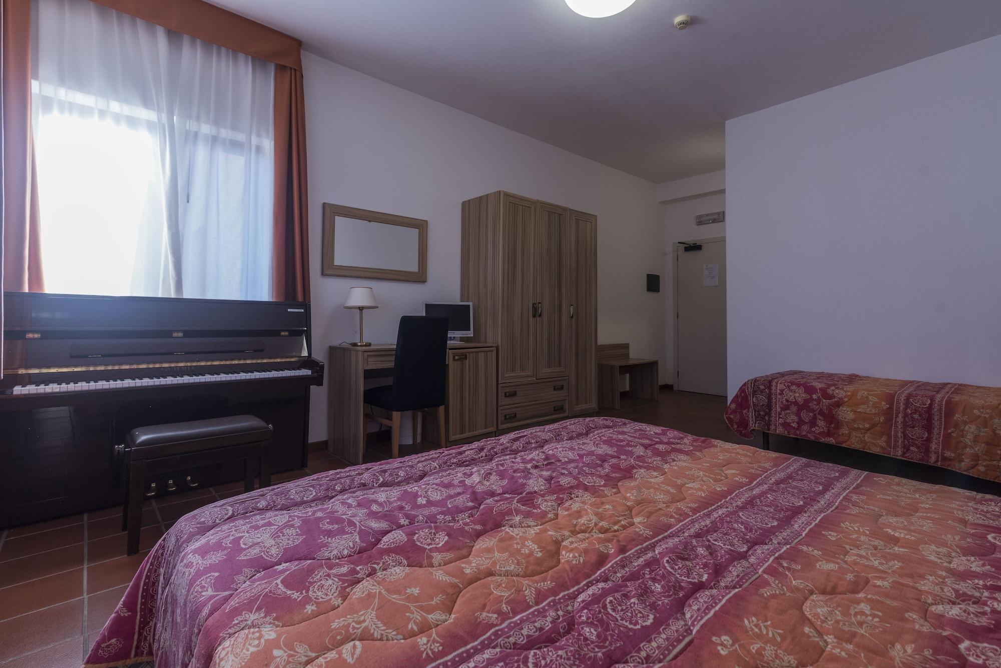 Hotel Villa Del Cardinale Norma Kültér fotó
