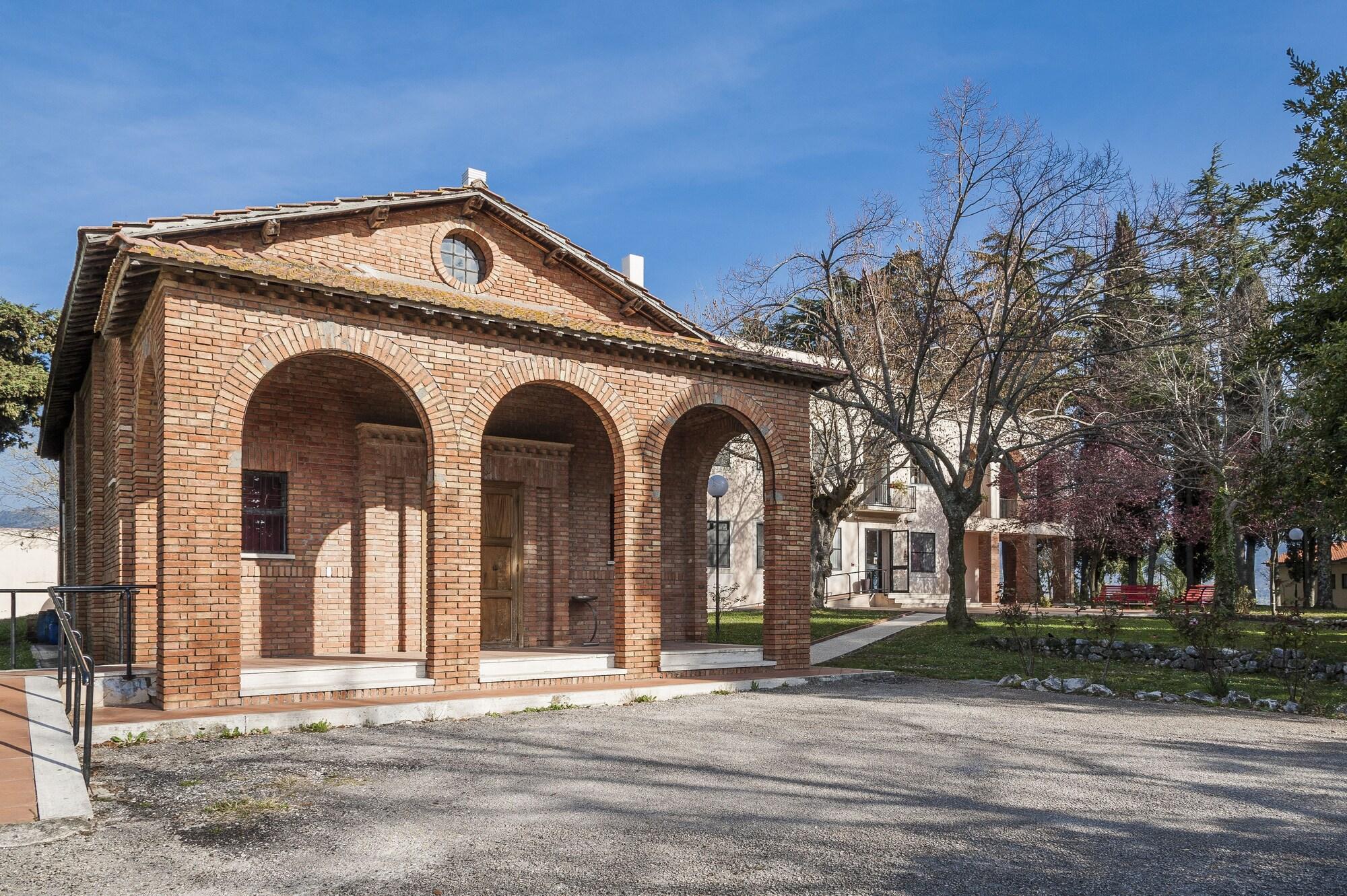 Hotel Villa Del Cardinale Norma Kültér fotó