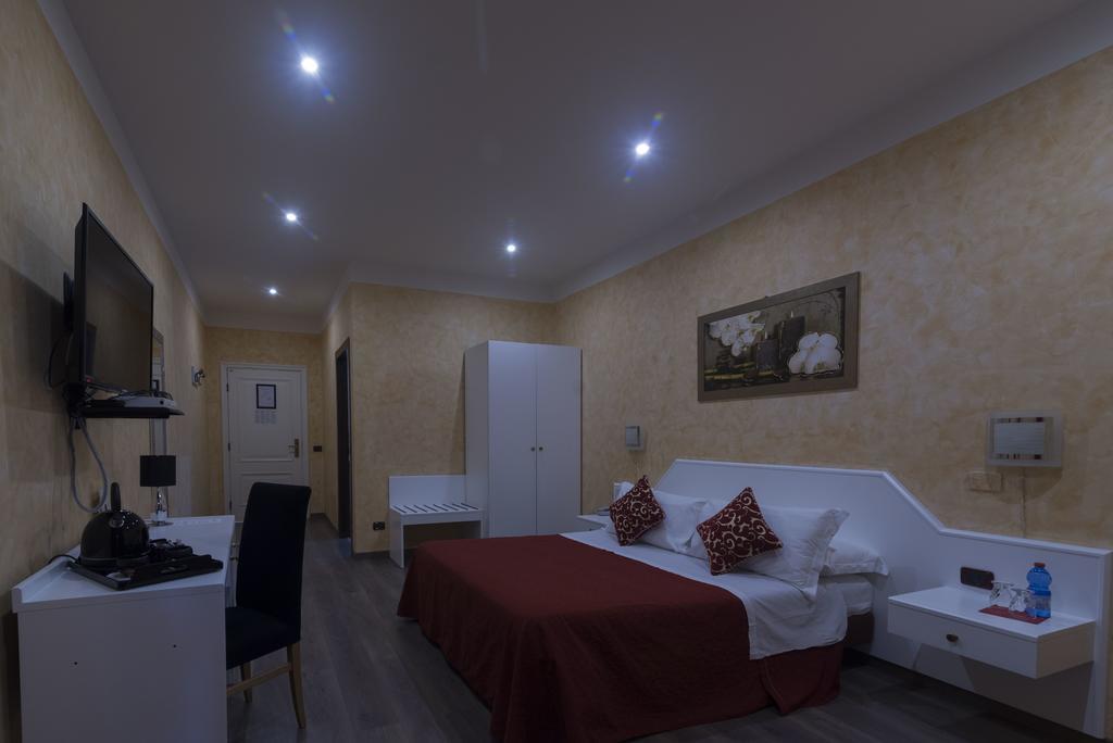 Hotel Villa Del Cardinale Norma Kültér fotó