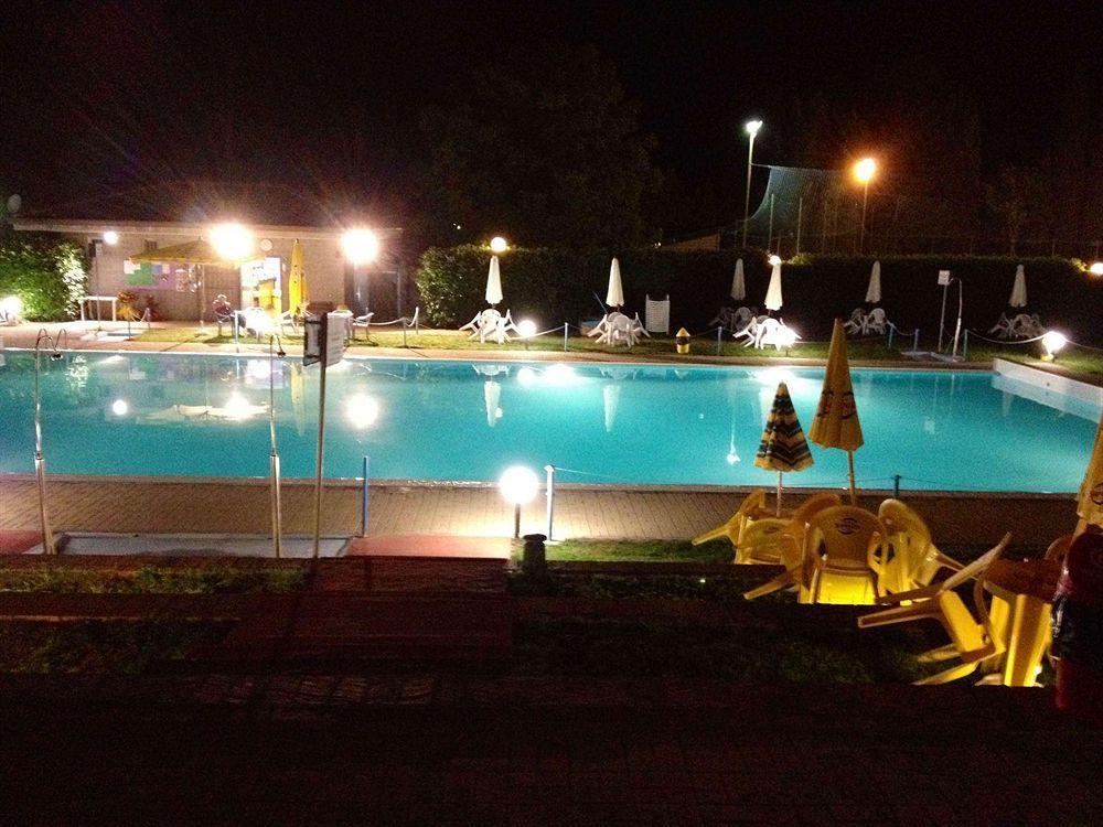 Hotel Villa Del Cardinale Norma Kültér fotó